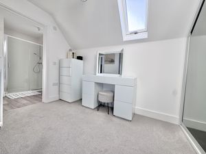 Photo 21- click for photo gallery